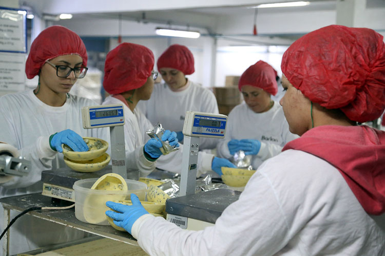 Paraná apresenta sinais de retomada econômica