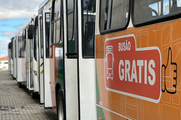 ‘Busão Grátis’ começa a operar em Carambeí
