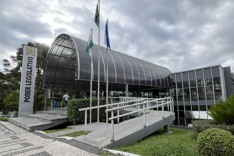 Câmara de PG aprova reajuste salarial a servidores do Legislativo