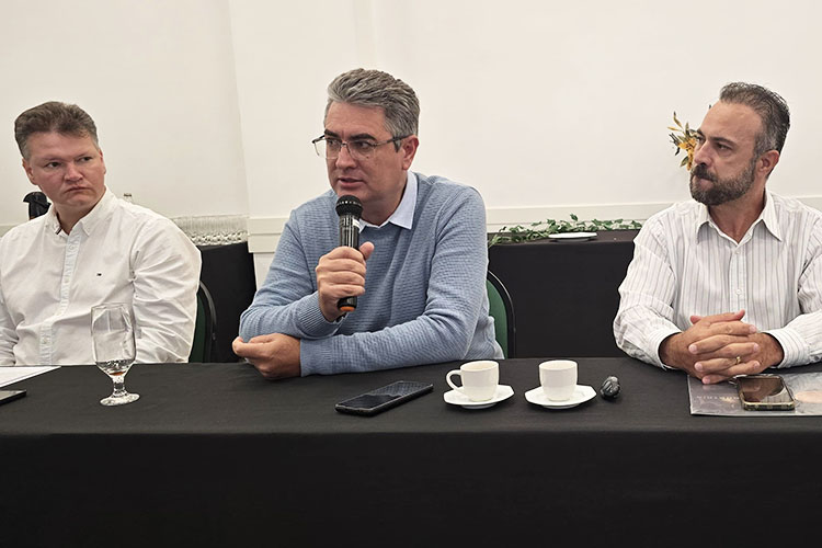 Executivo e Legislativo apresentam alterações no Plano Diretor à ACIPG