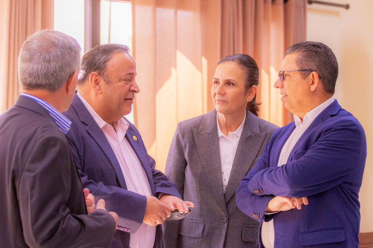 UEPG e Prefeitura de Telêmaco Borba estudam implementação de novos cursos