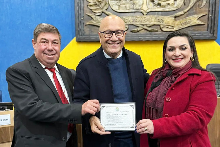 Romanelli é cidadão de Carambeí