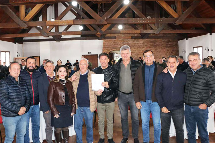 Prefeitos da região assinam protocolo de intenções para criação de um polo de turismo regional