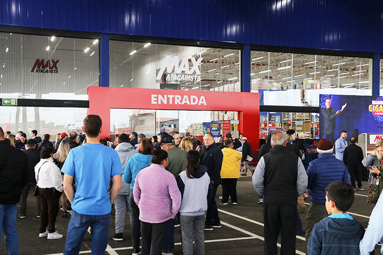 Max Atacadista inaugura unidade em Castro e gera 250 empregos