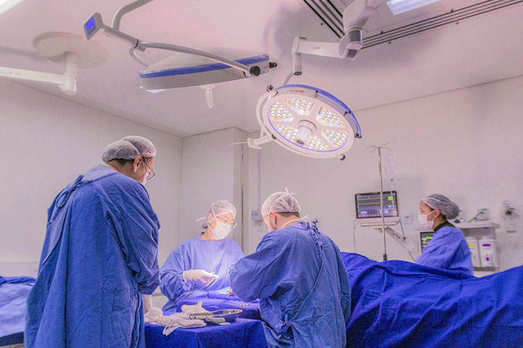 HU-UEPG finaliza mutirão de ortopedia e bate recorde com 306 cirurgias eletivas