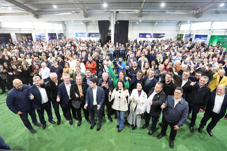 Lideranças de Castro e região apresentam demandas durante a Assembleia Itinerante