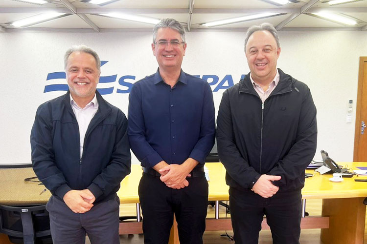 Julio Küller viabiliza melhorias estruturais com a Sanepar para Ponta Grossa