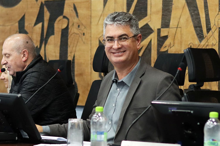 Küller propõe Casa da Mãe Atípica para garantir acolhimento e suporte em Ponta Grossa