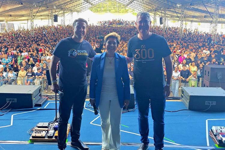 Fé, música e celebração marcam a 1ª Feira Cristã dos Campos Gerais; Autoridades prestigiam o evento no domingo