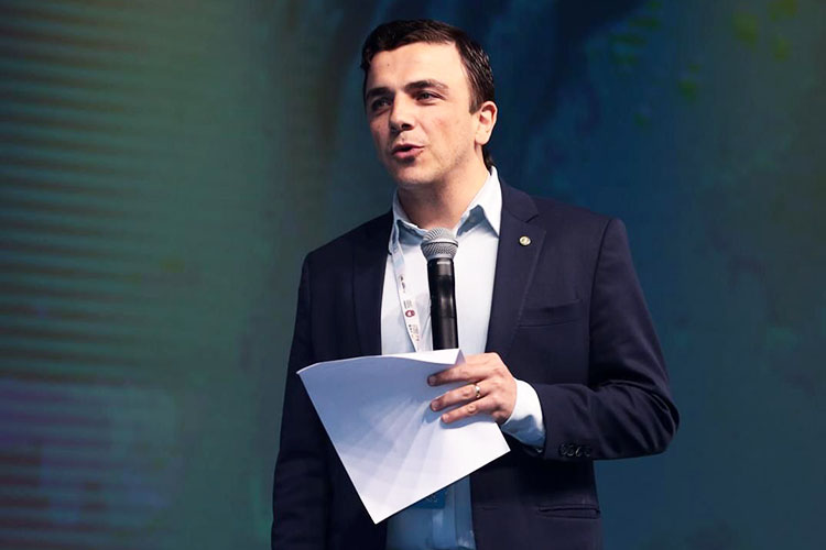 Projeto de Aliel que propõe que condenados arquem com custo tornozeleiras eletrônicas é aprovado na CCJ