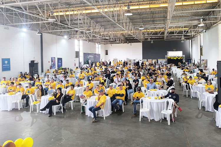 Seminário estadual de meliponicultura reúne mais de 500 pessoas em Prudentópolis